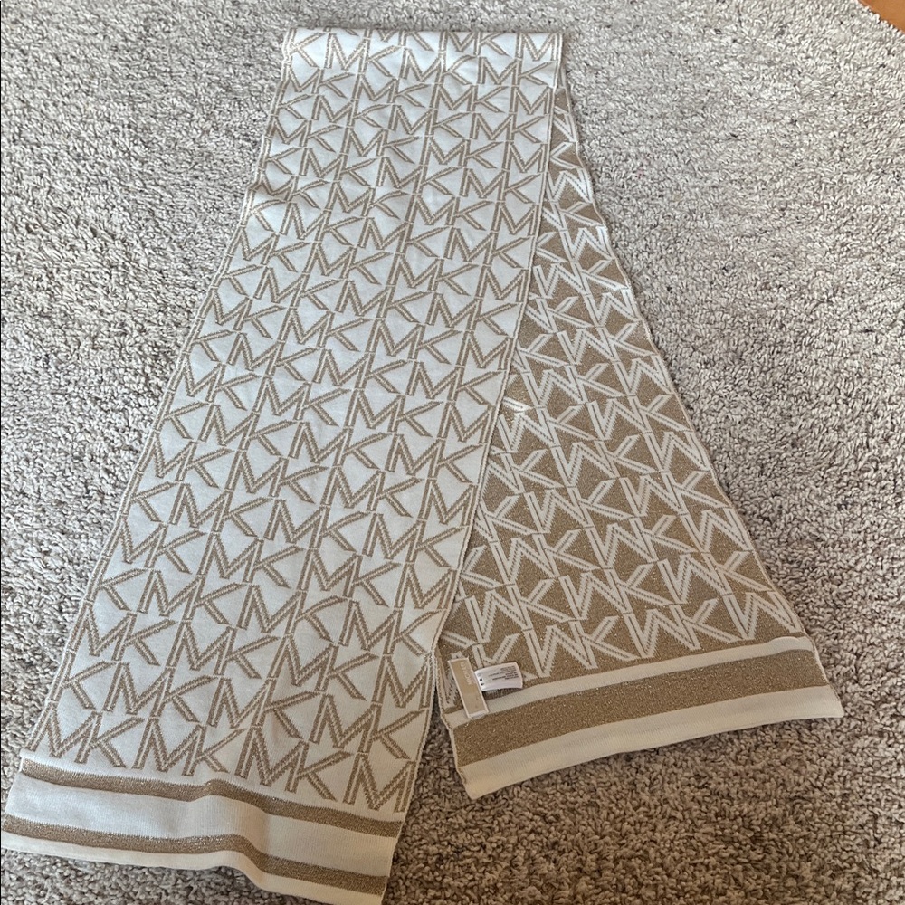 Michael Kors Gold and Cream Knit Scarf